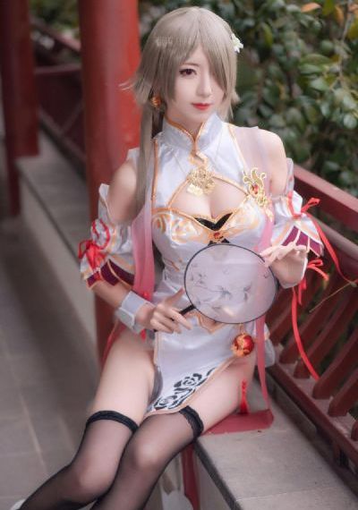 左手上篮