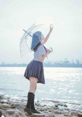 用龙根养大的公主