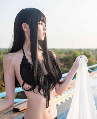 公翁和我在厨房猛烈进出