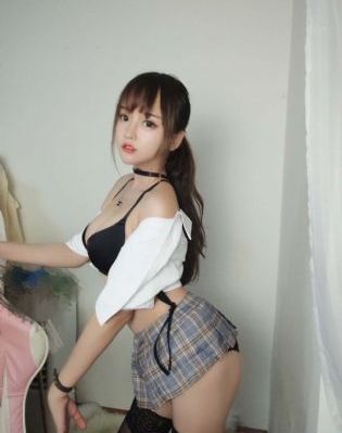 艳姆