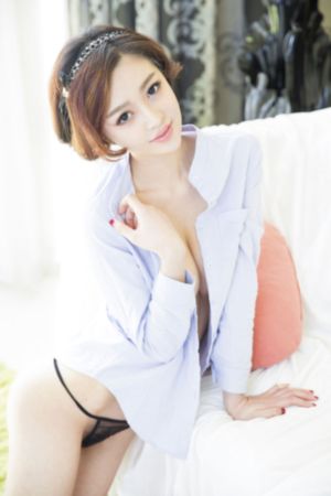 25岁高中生动漫