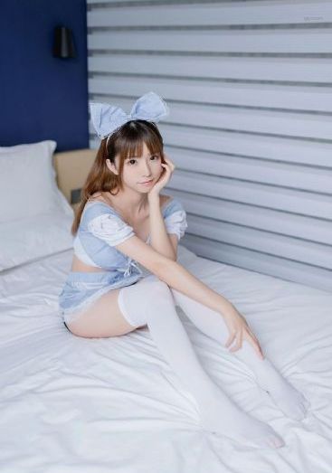年轻的保姆在线