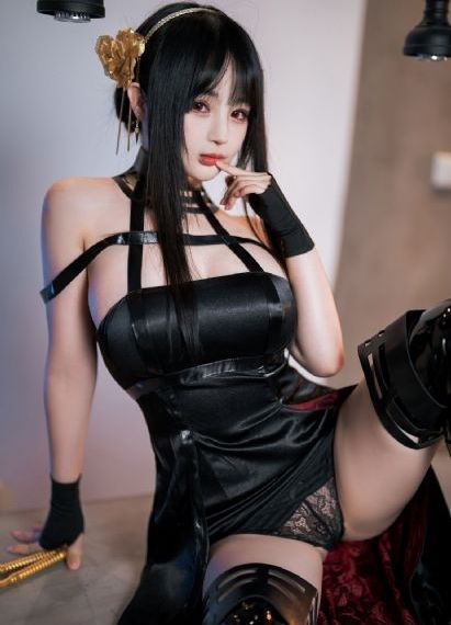 附近