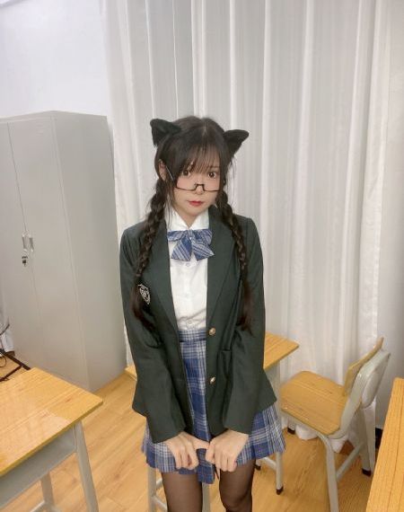 上野莉奈