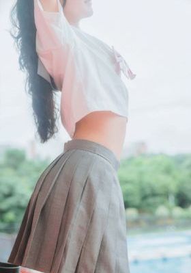 埃罗芒阿老师动漫