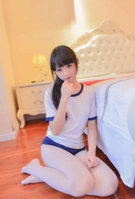 小蜜被老头调教全部章节